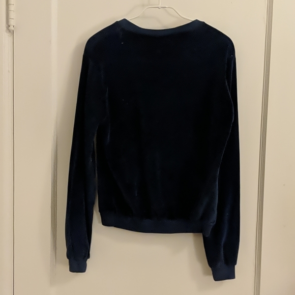 Sweater - Picture 3 of 3